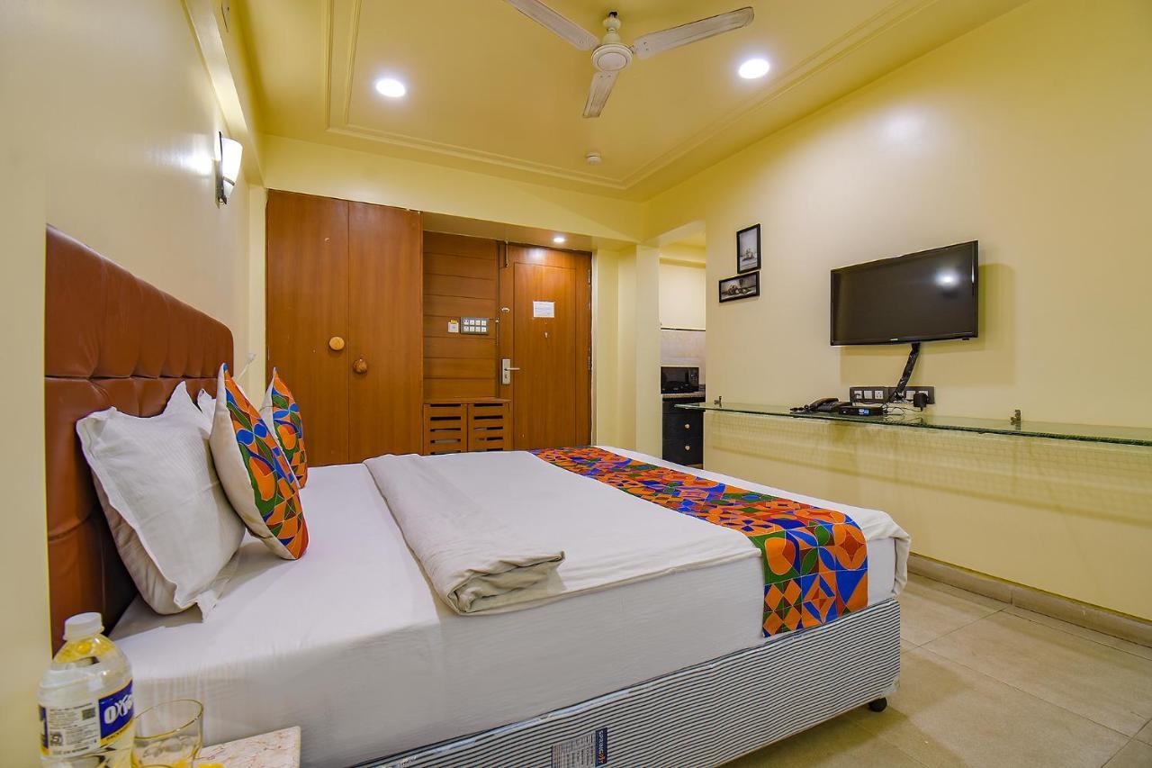 FabHotel SR Wakad Pimpri-Chinchwad Buitenkant foto